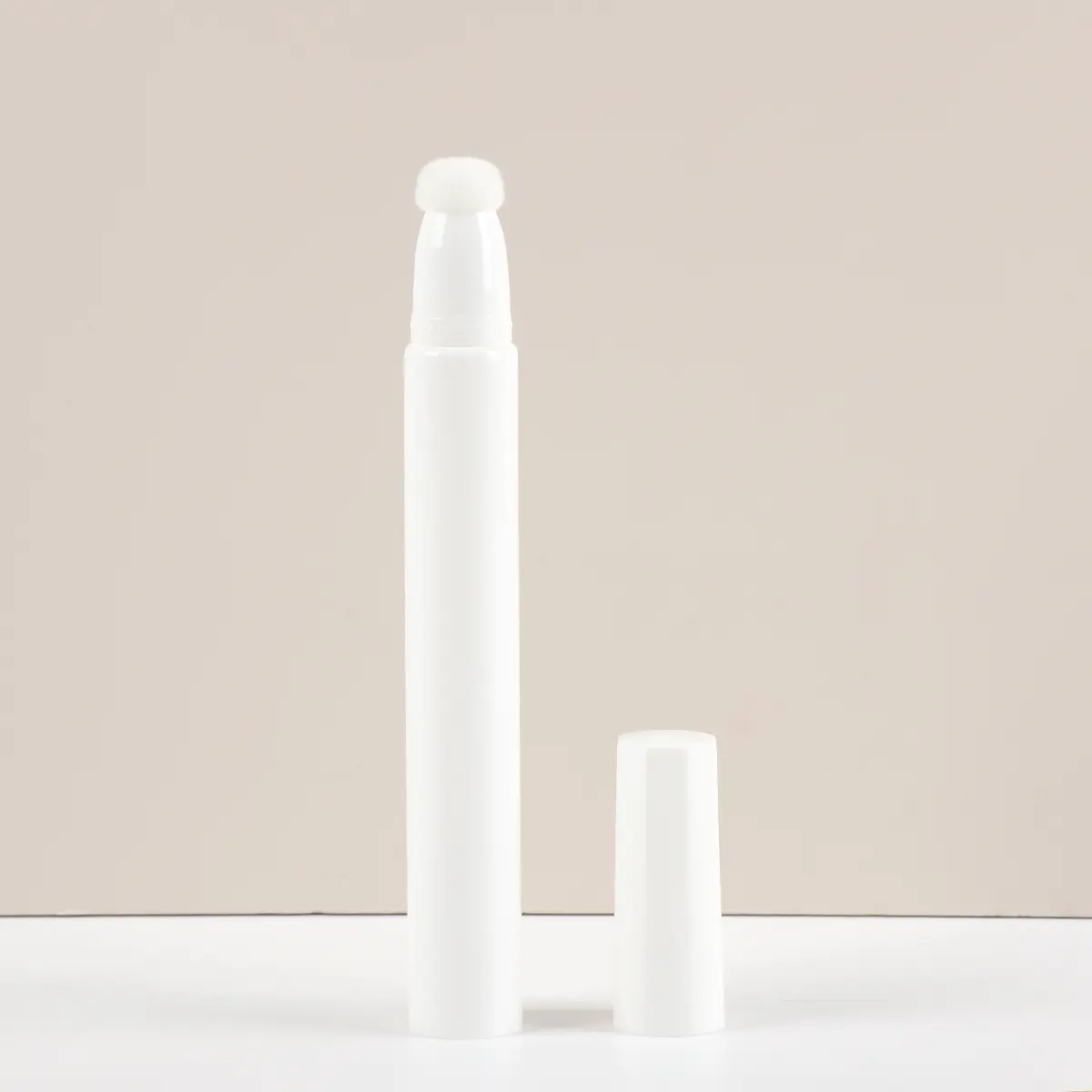 Diversification Hoses with Different Effects Head Cosmetic Tubes Squeeze Tubes (15).JPG